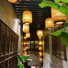 Nanjing Impressions  (Zhongshanling) User Photo