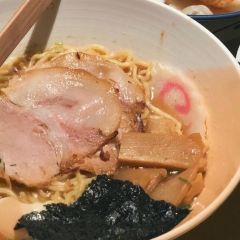 Yuji User Photo