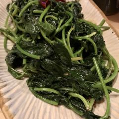 山石榴·贵州菜(丰盛里店) User Photo