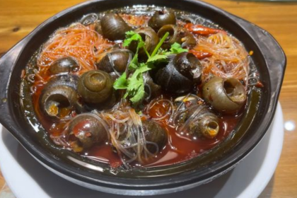 红灯笼土菜(龙谷路店)