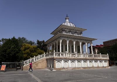 Amannishahan Memorial Mausoleum