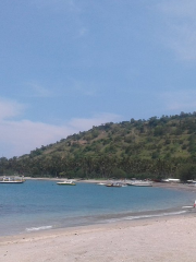 Teluk Lombok Beach