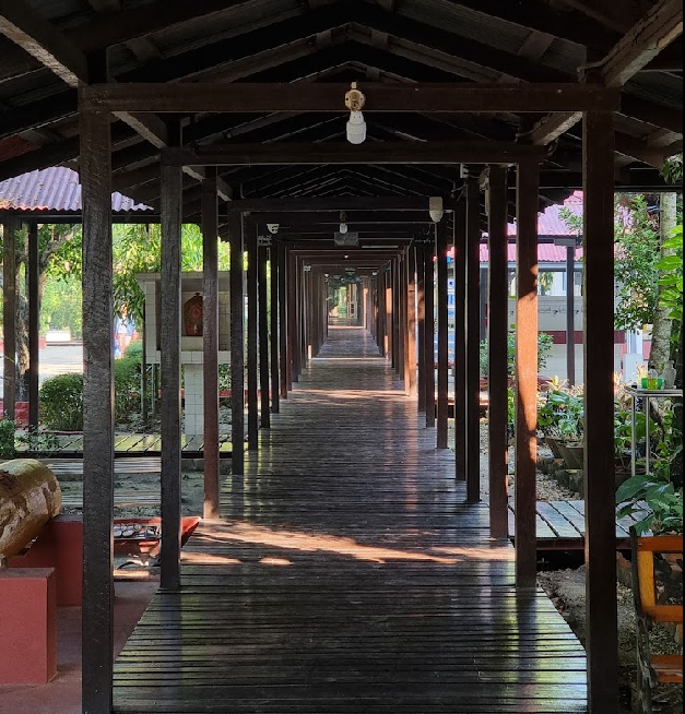 Shwe Oo Min Dhammasukha Meditation Centre