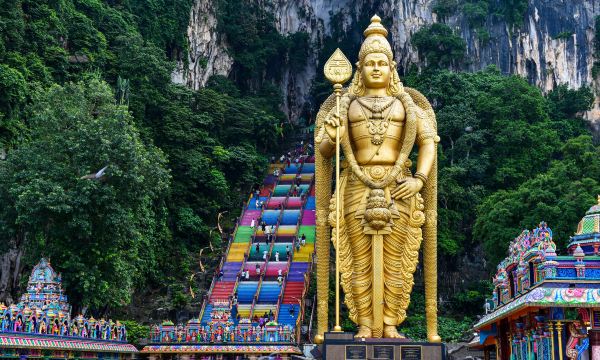 Batu Caves Murugan Statue