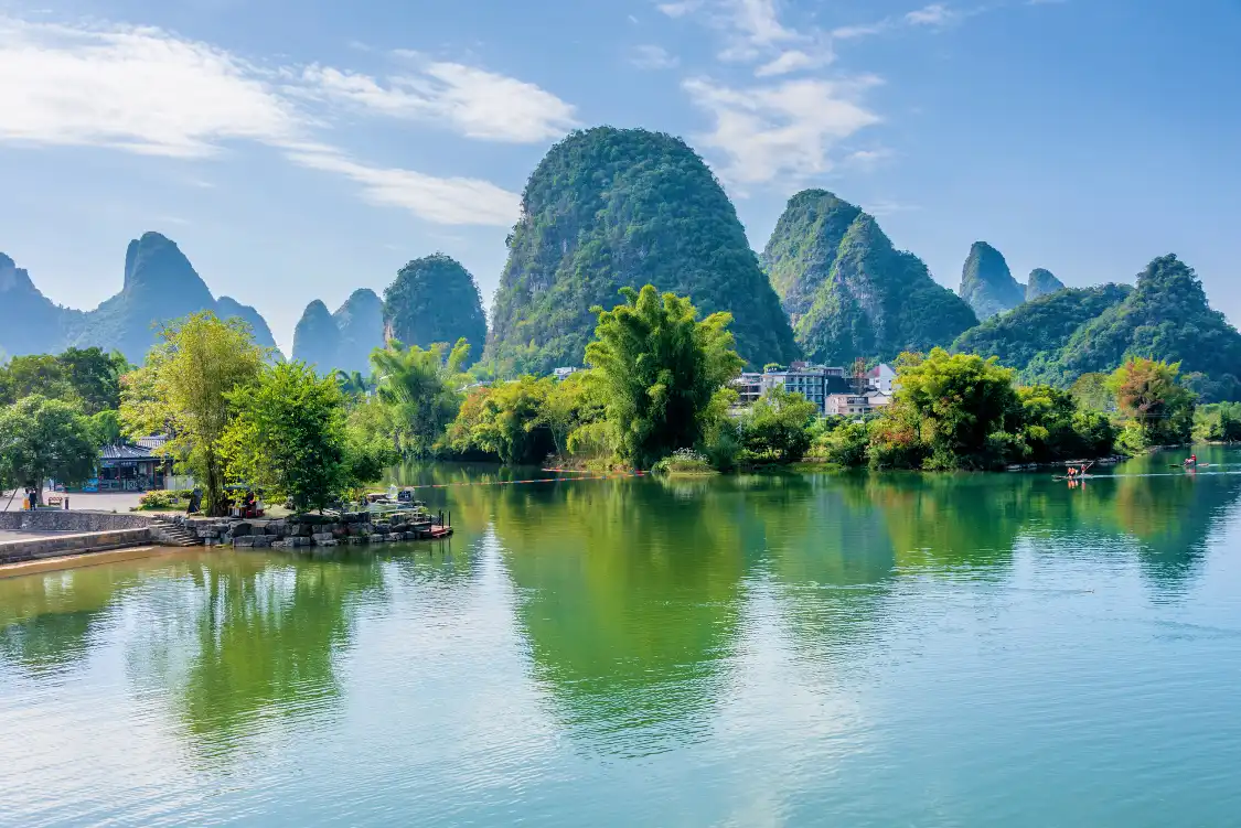 十里画廊周辺のホテル