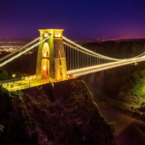 Popular Night Attractions in Bristol