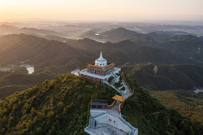 Shaofeng Peak