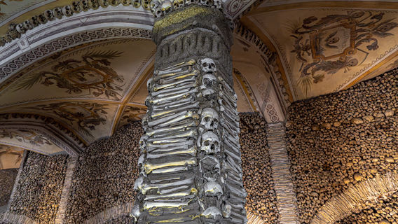 Chapel of Bones (Évora)