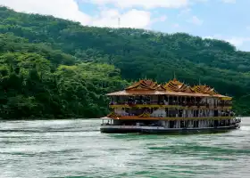 Impression Lancang River Cruise