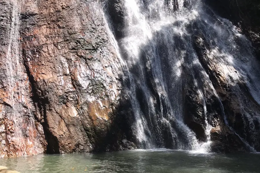 Lat Wanon Waterfall