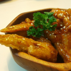 Super Wings Cafe & Bistro User Photo