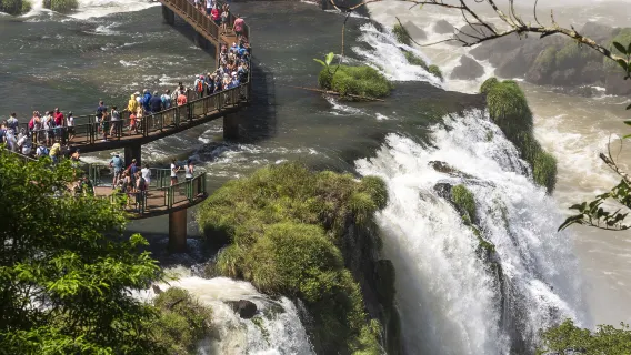 Tour delle cascate di Iguazú dall'Argentina o dal Brasile (tour privato di un giorno di entrambe le cascate)