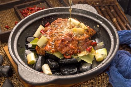 溪地阿兰若度假村落(大邑安仁古镇店)·垄上中餐厅