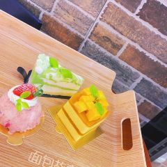 面包故事(汶川岷江东岸店) User Photo