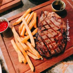 The Upper Deck Restaurant User Photo