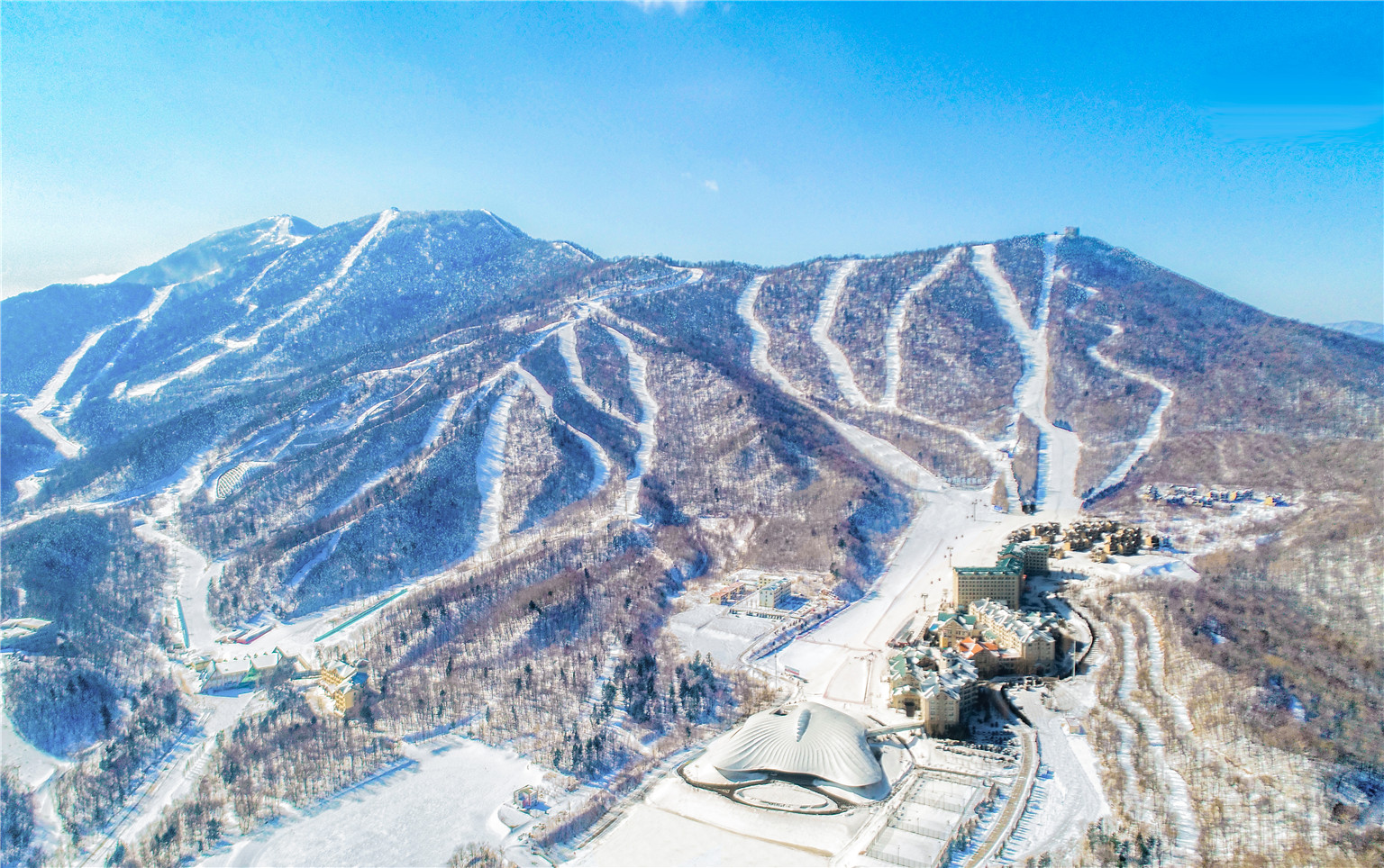 야부리 양광 휴양촌 스키장