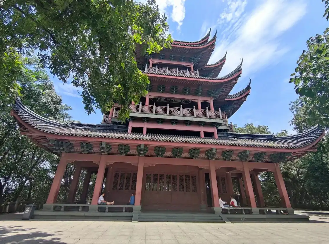 Hotels near Xishan Park(Tomb of Xu Zhimo)