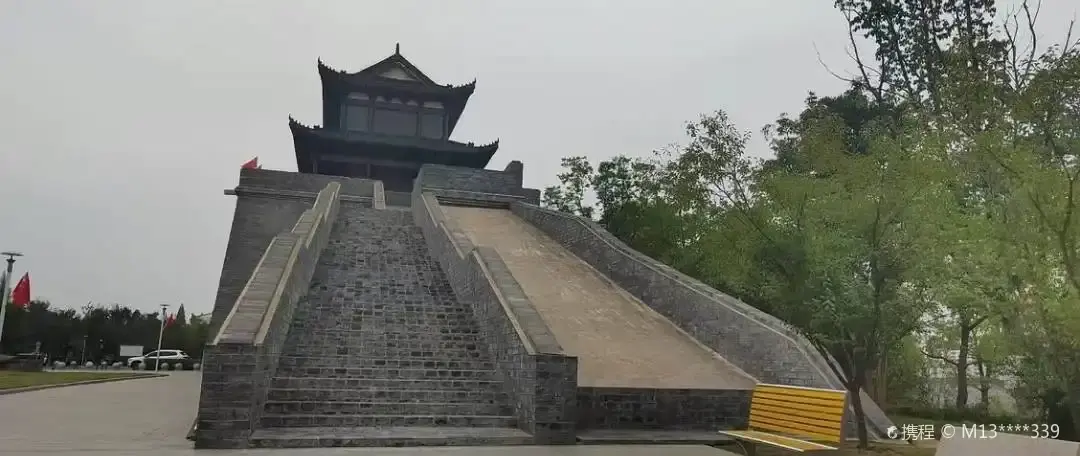 Hotels near Beihu Park