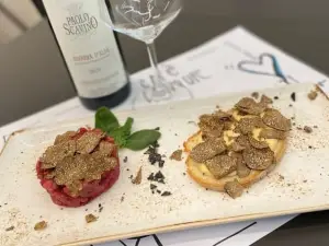 Cafè Cavour, Caffetteria, Restaurant & Cocktail