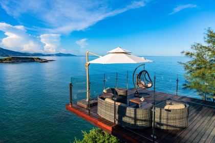 Yuanfang Dongshan Haijiaoshi Pub