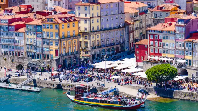Hotels near Ribeira Square
