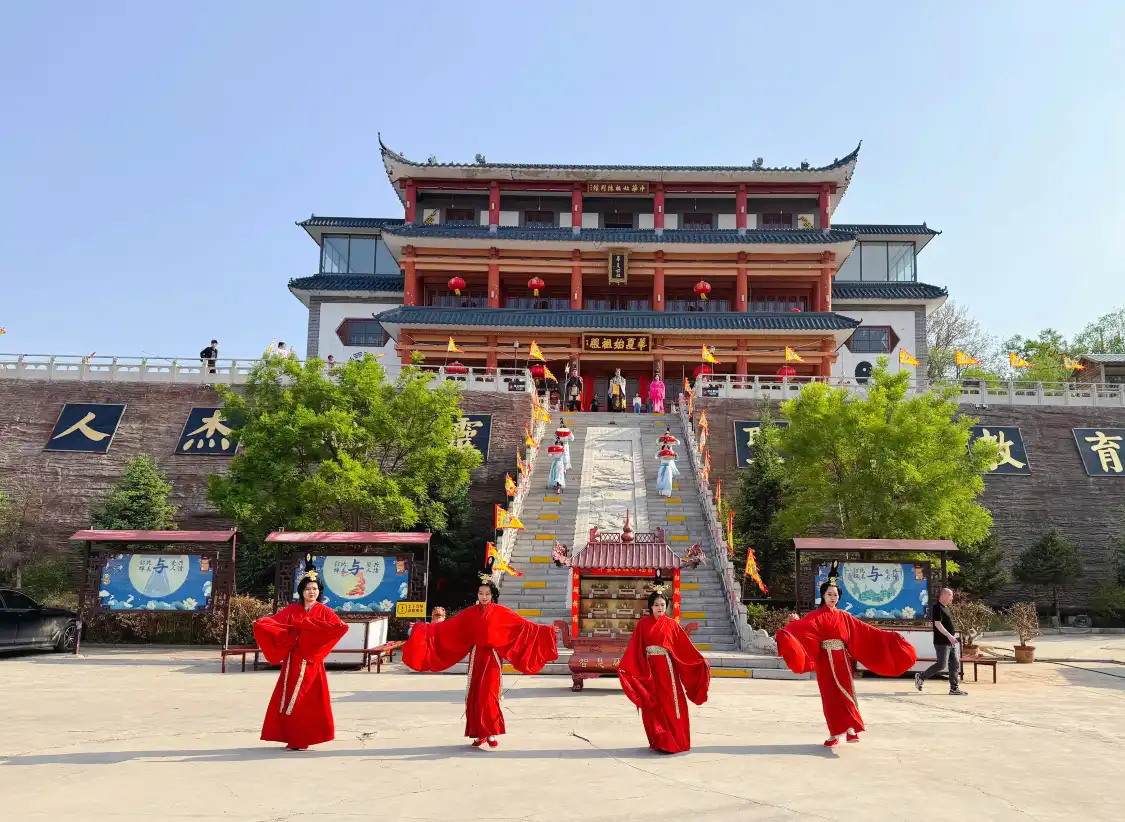Hotels near Diau Charn Residence