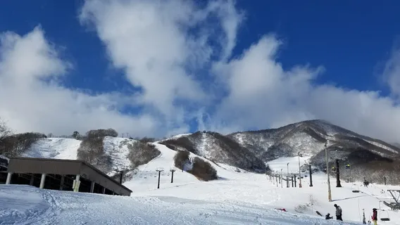 Hakuba Norikura Onsen Ski Resort