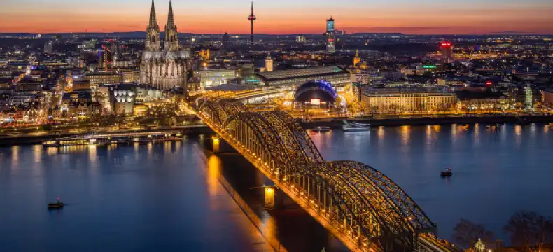 Penginapan Mercure di Koln