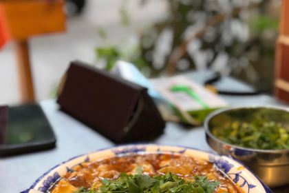 E MEI YUN XIANG YUAN