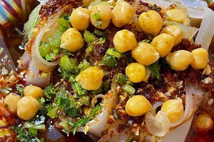 亚瓦格古老凉粉凉皮店