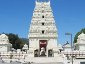 Sri Raja Rajeshwara Swami Temple - Vemulawada