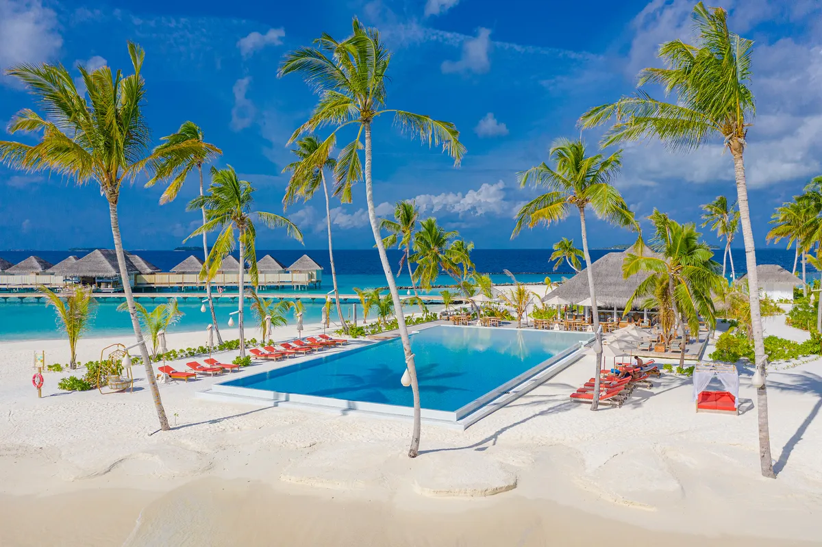 Aloofushi