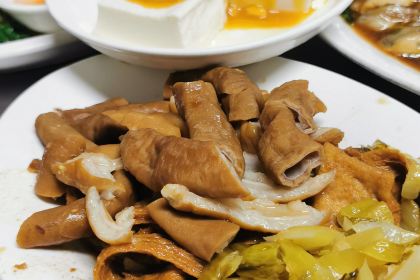 枫春白粥(腾瑞柏嘉名庭店)