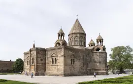 Эчмиадзинский монастырь