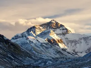 エベレスト山