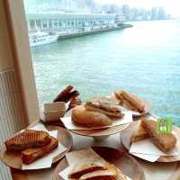 遊艇船倉式落地大玻璃維港景人氣咖啡館Cupping Room
