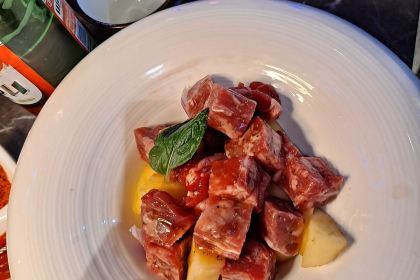 Aunt Thirteen's Authentic Roast Meat (Yingji Road Branch)