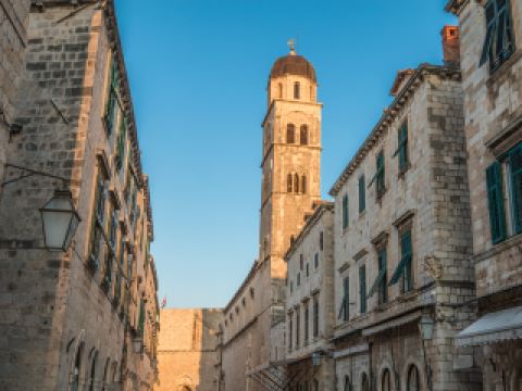 屏東棒球場附近住宿