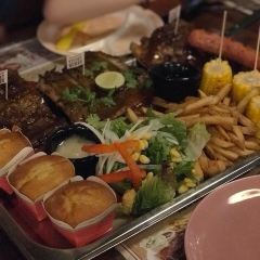Lot 10 Hutong Food Court User Photo