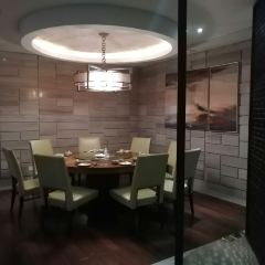 Jiuhuashanhanyueloudujia Restaurant User Photo