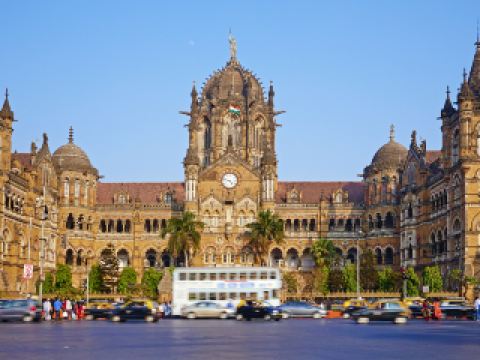 Emirates Flight From Dubai To Mumbai