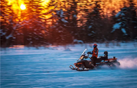 長白山仙峰雪嶺景區來回接駁車票大小同價