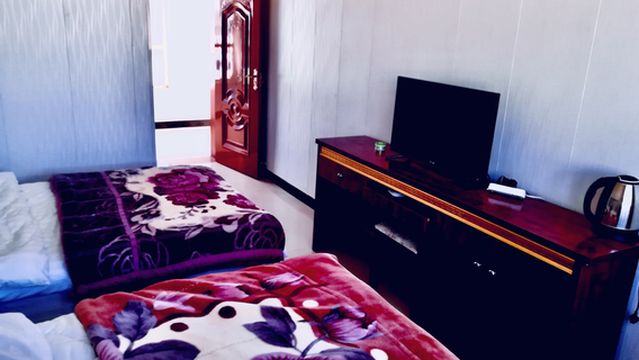 Qinghai Lake No. 9 Base Camp Camping Site