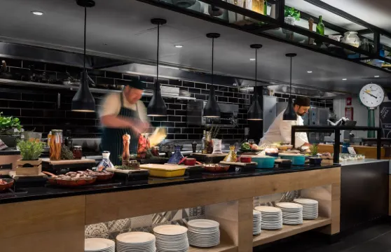 1550 @ St Falls Restaurant