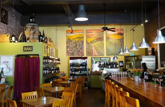 Nebbiolo Restaurant & Wine Bar