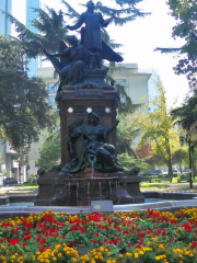 Plaza Benjamín Vicuña Mackenna