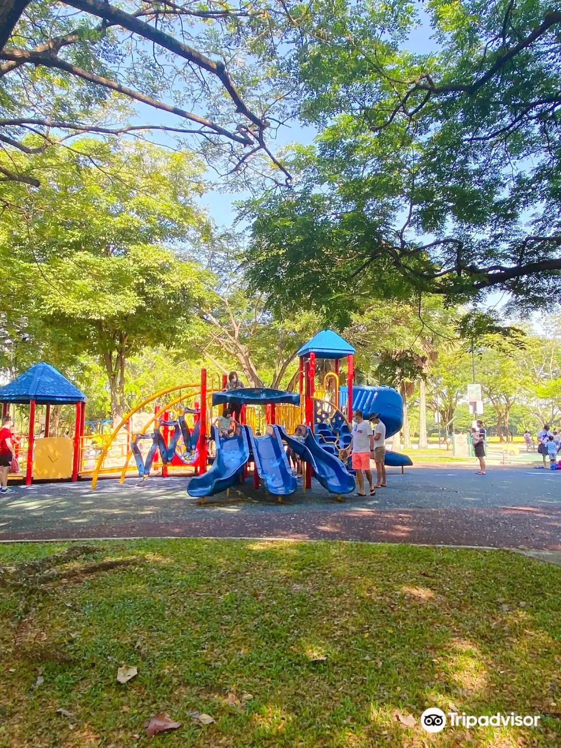 Hotels near West Coast Park