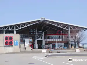 Roadside Station Noto Shokusai Market