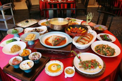 巴中费尔顿大酒店·棠宫中餐厅