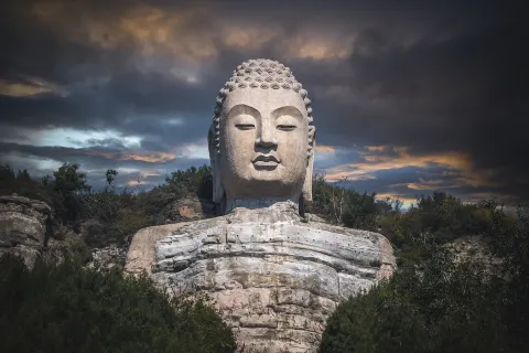 멍산 대불상